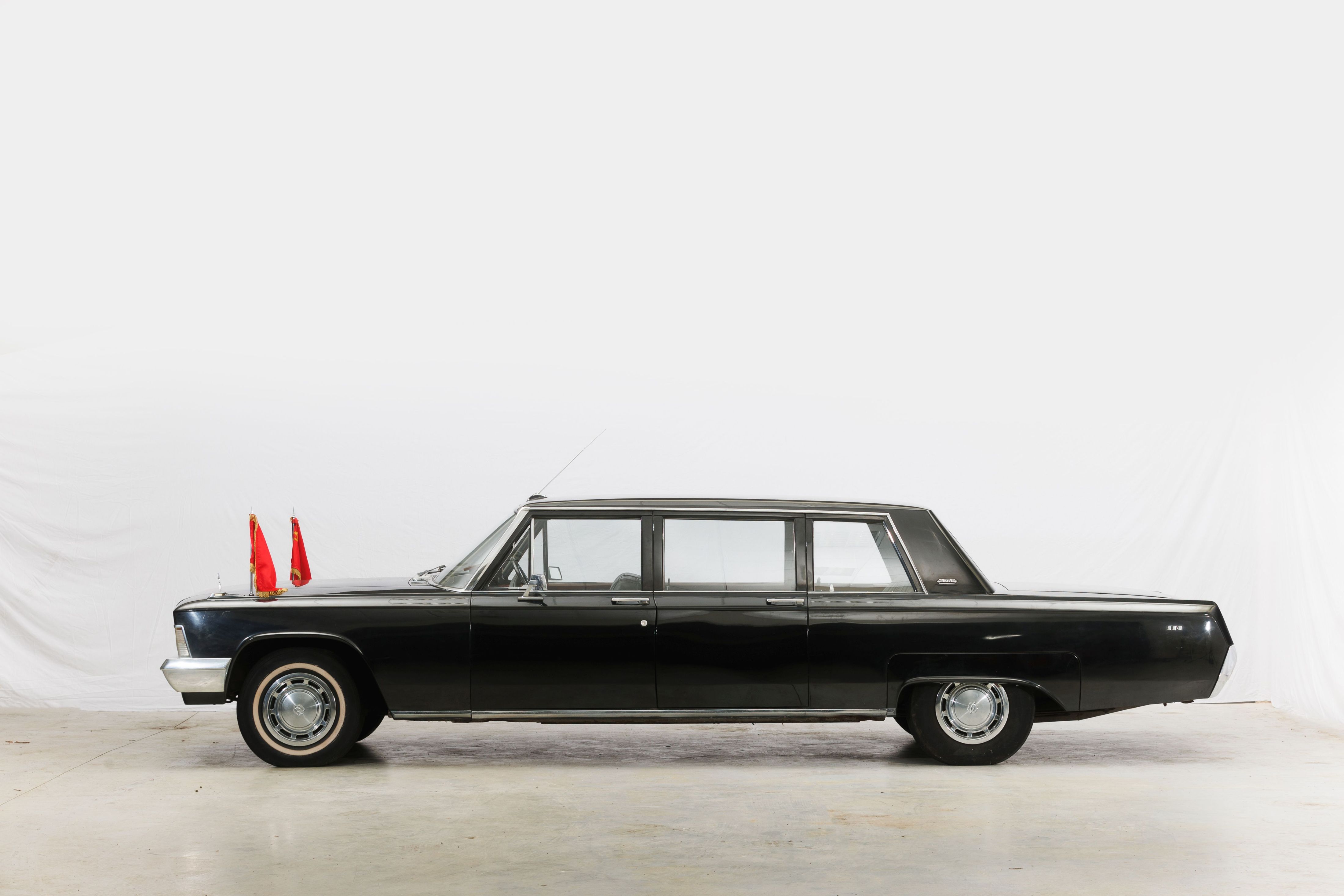 1967 ZIL 114 No reserve